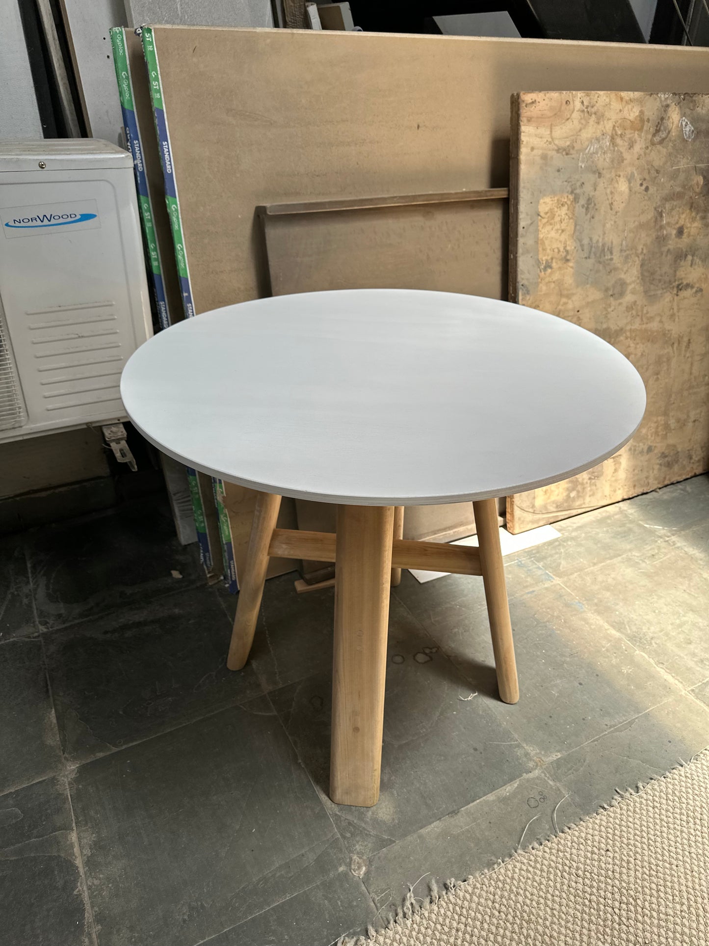 Mesa comedor redonda