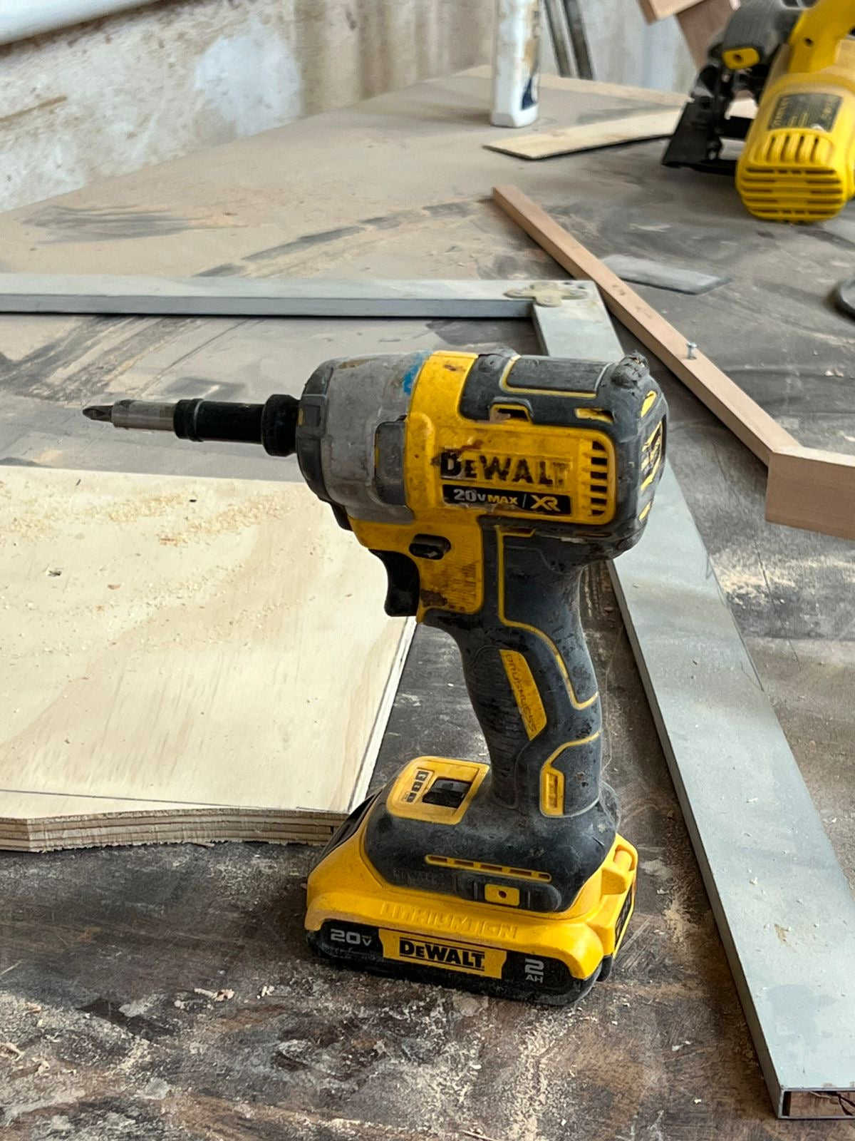 Destornillador dewalt 20v Xr