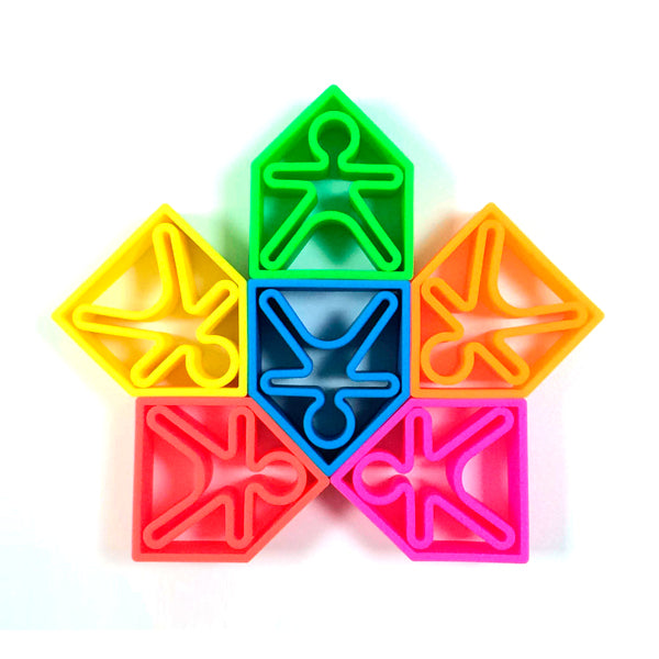 SET DE 6 PERSONAS Y 6 CASAS DE COLORES