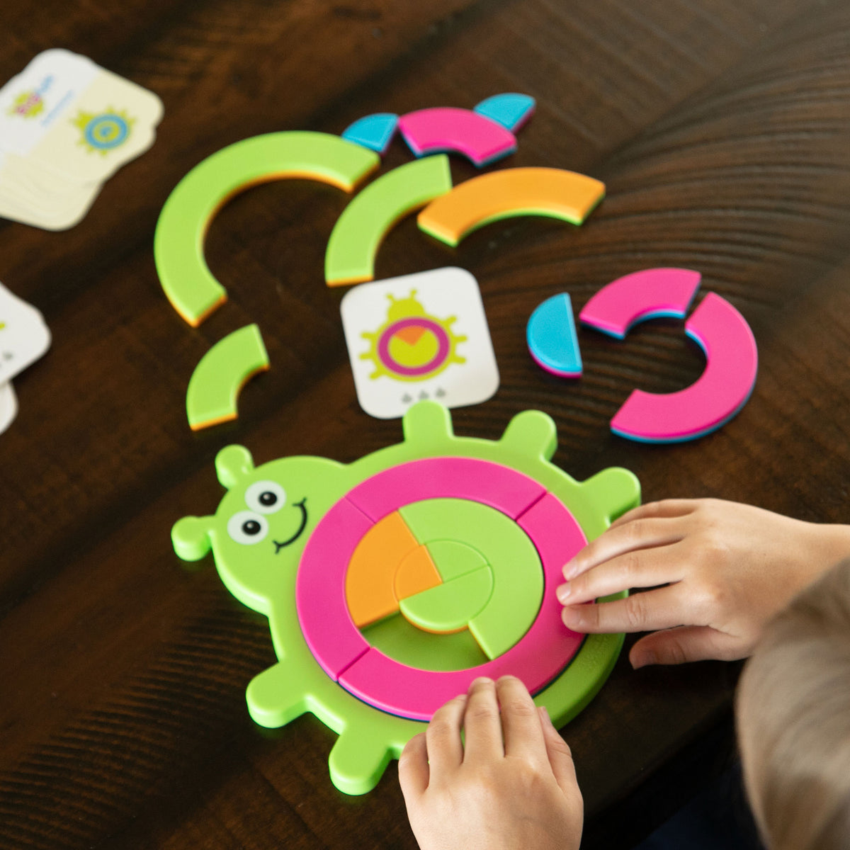 BUGZZLE, JUEGO DE INGENIO PARA PEQUEÑOS